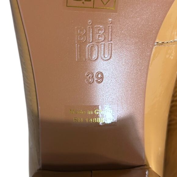 BiBi Lou Suzy Heeled Ballet Pump Women's 39/9 Bow Camel Tan Patent Leather NEW - Picture 7 of 7